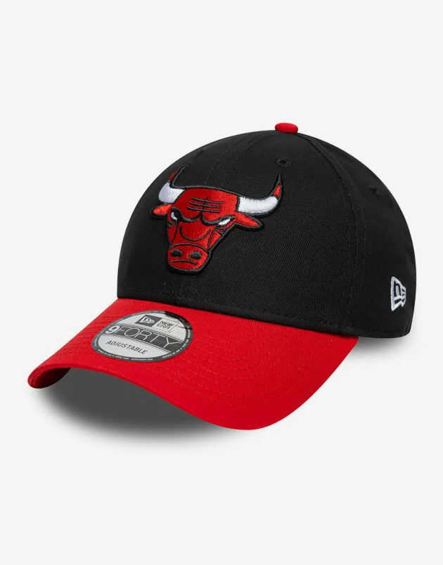Casquette New Era NBA Side Patch 9FORTY Chicago Bulls noir rouge blanc NE7446