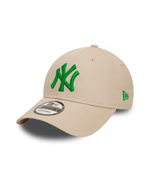 Casquette New Era ajustable 9FORTY de la collection League Essentials NE3376