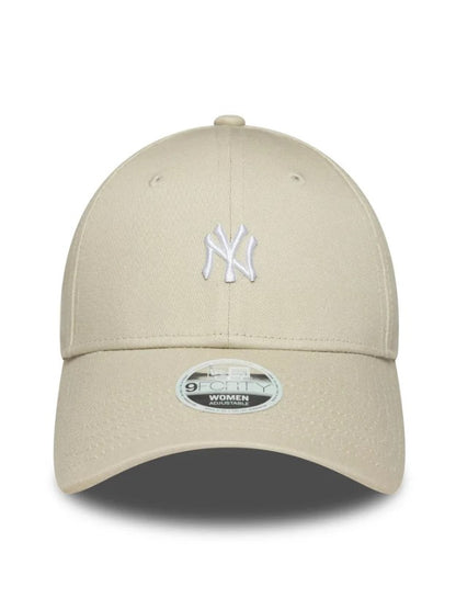 Casquette New Era 9FORTY Adjustable New York Yankees MLB Mini Logo Crème Femme NE5535