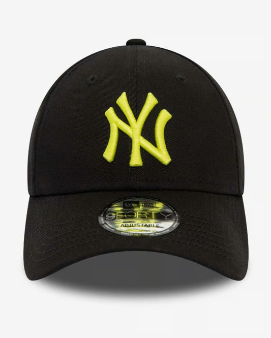 Casquette New Era League Essential 9FORTY NY Yankees noire et jaune NE5203