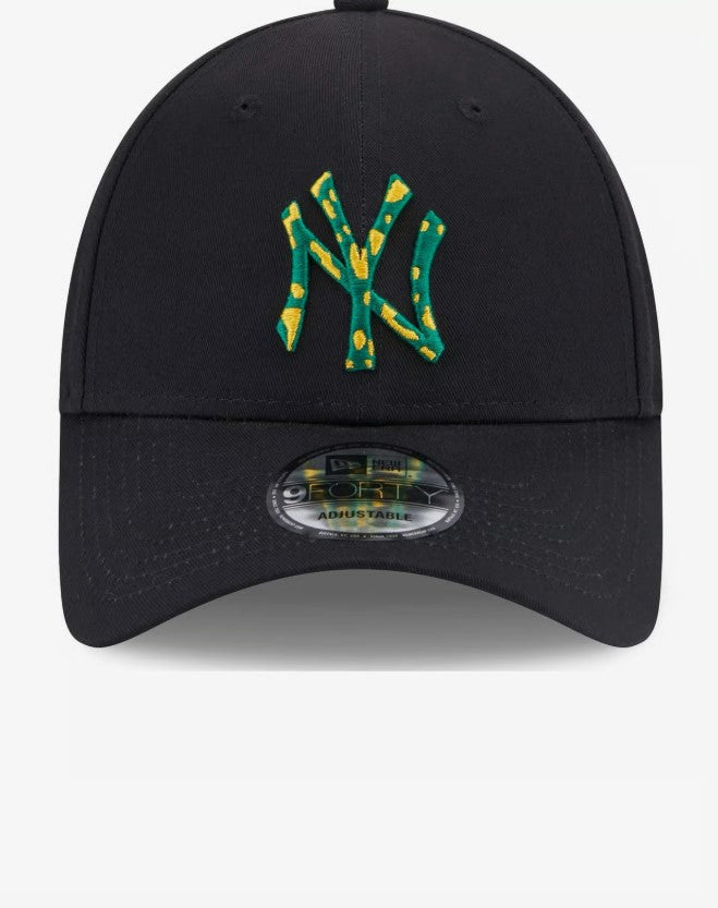 Casquette New Era Seasonal Infill 9FORTY des Yankees de New York, noire, verte et jaune NE4427